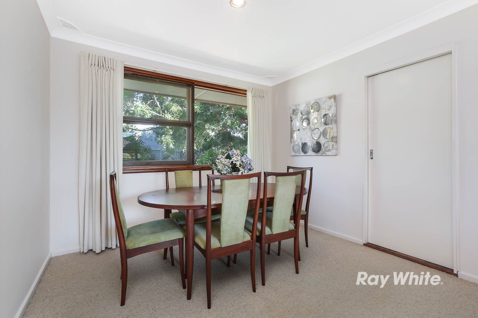 4 Roseneath Place, Baulkham Hills - Thumbnail 4