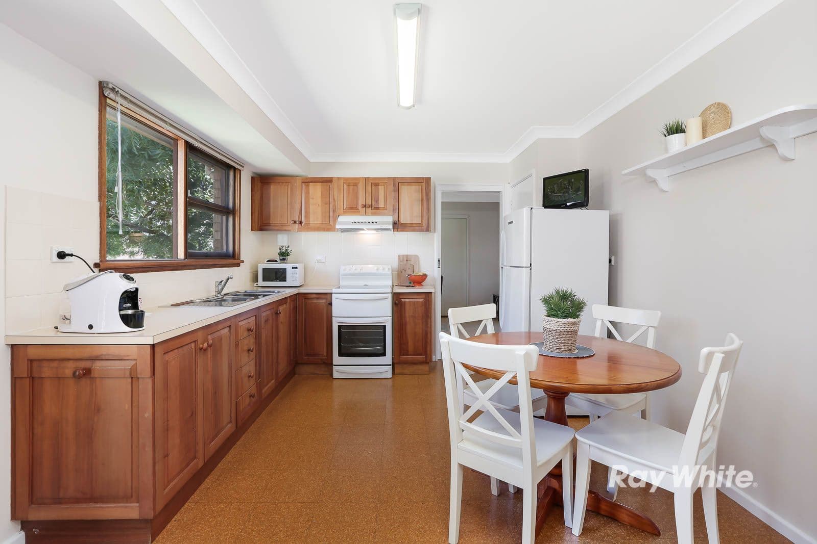 4 Roseneath Place, Baulkham Hills - Thumbnail 5