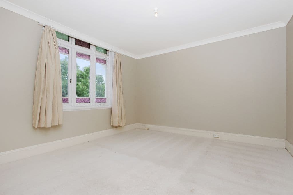 122 Clinton Street, Goulburn - Thumbnail 5