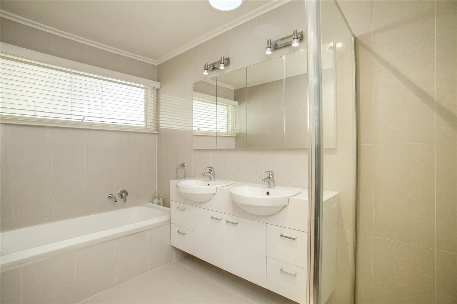 12 Wingara Drive, LARA VIC 3212, Lara - Thumbnail 8