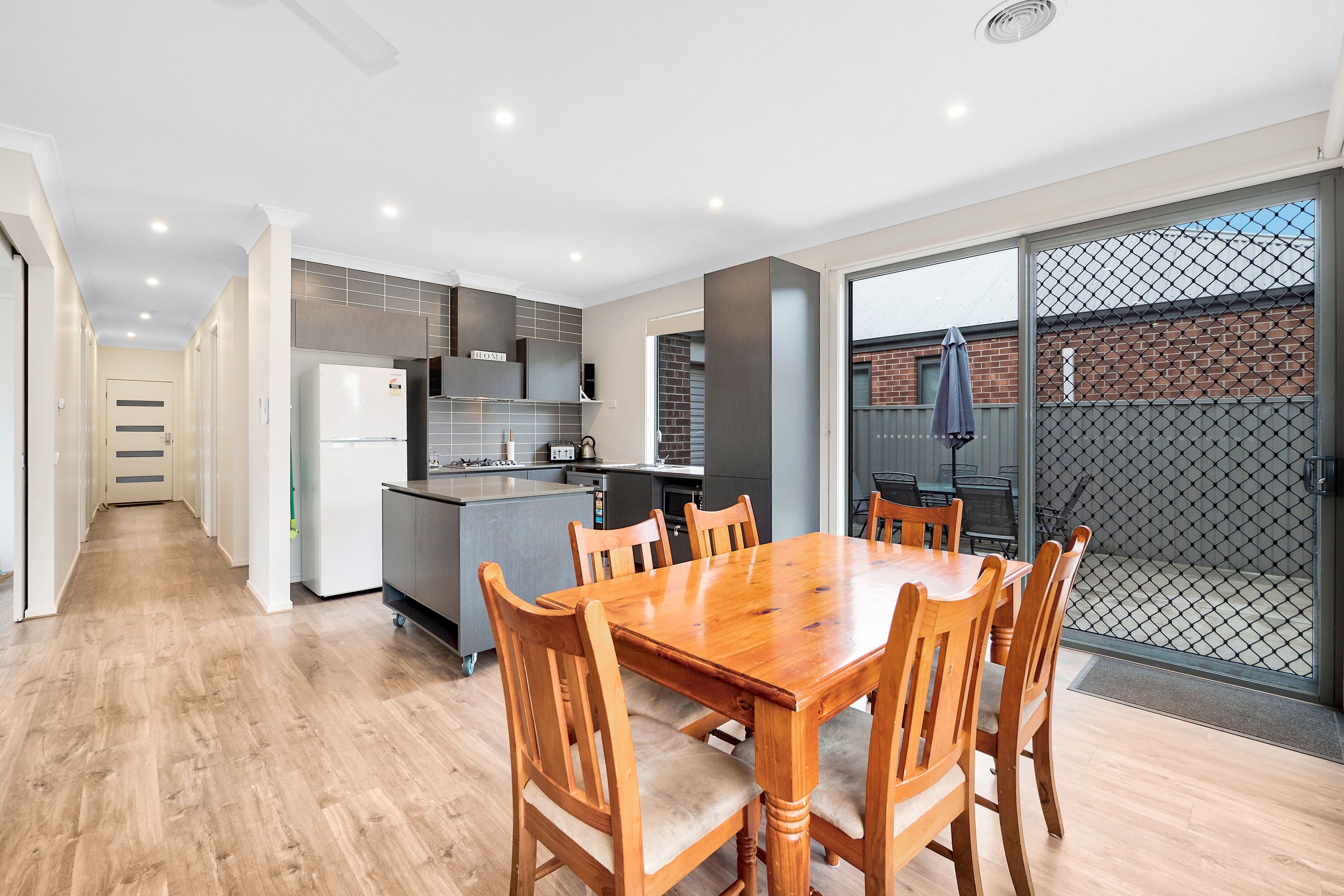 5 Daws Street, Cranbourne East VIC 3977, Cranbourne East - Thumbnail 7