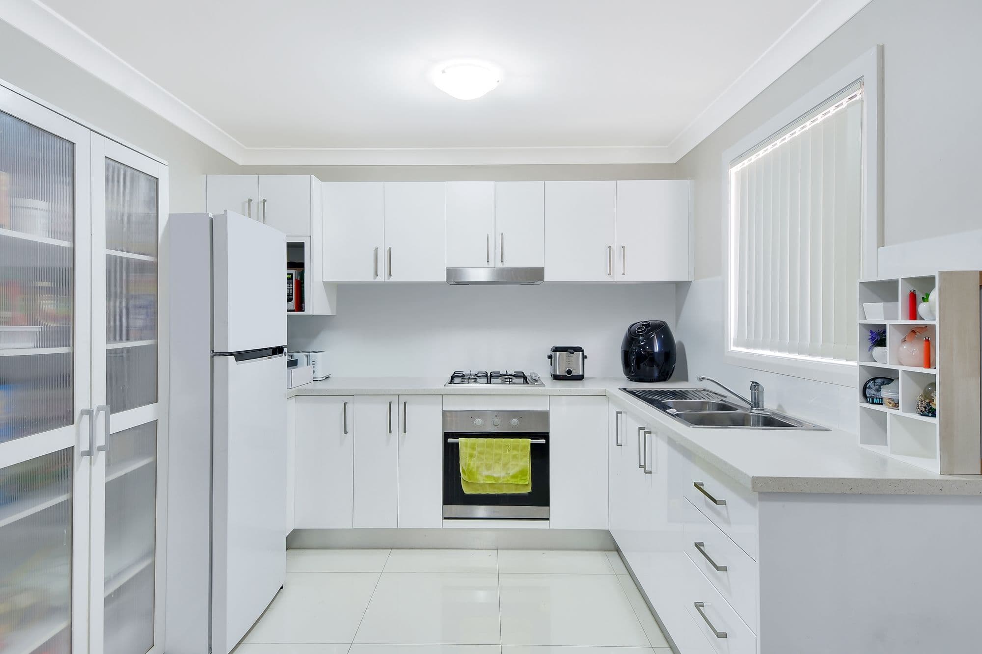 73 Desborough Road, Colyton - Thumbnail 8