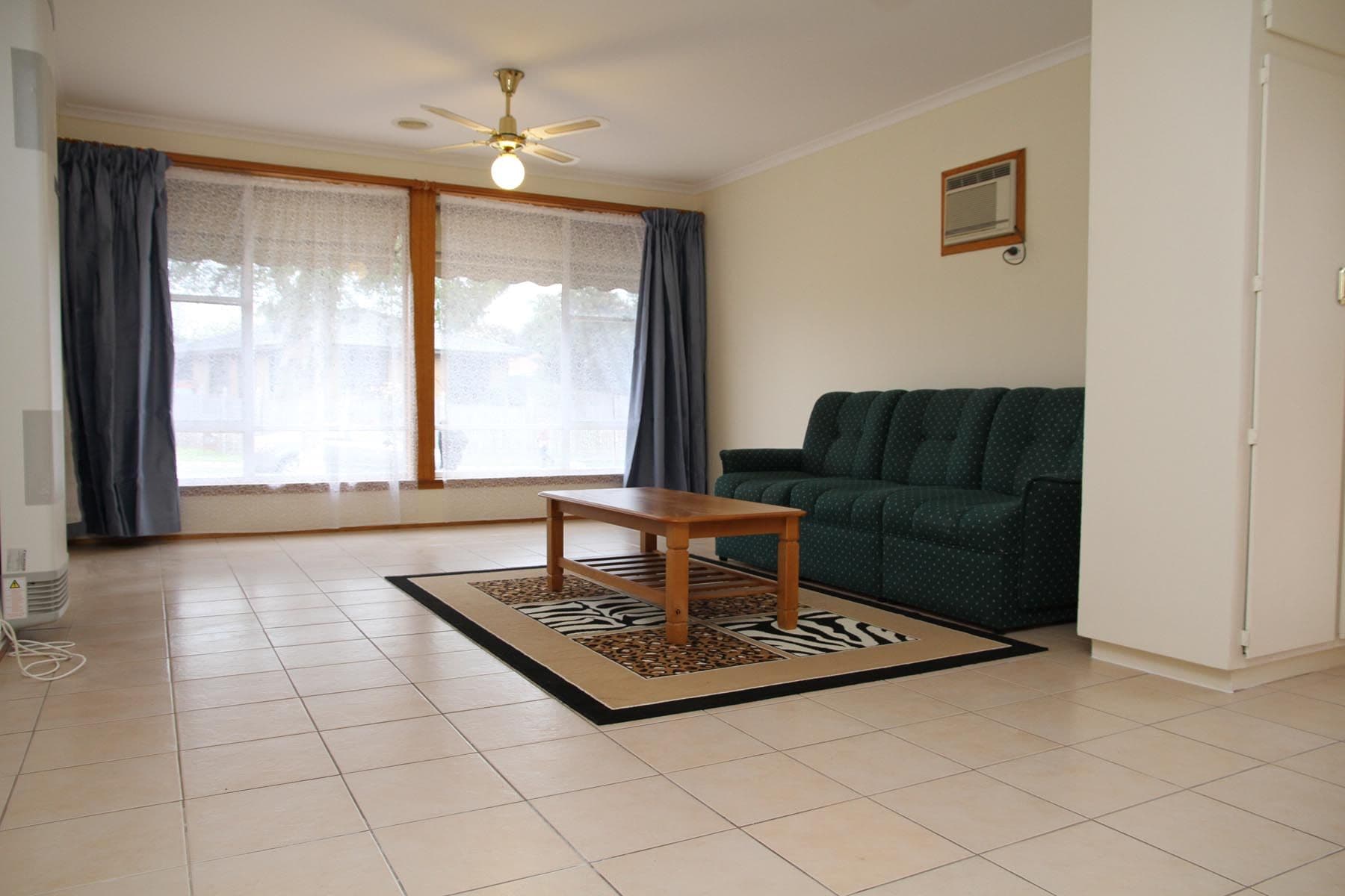 19 Wirilda Crescent, FRANKSTON NORTH VIC 3200, Frankston North - Thumbnail 3