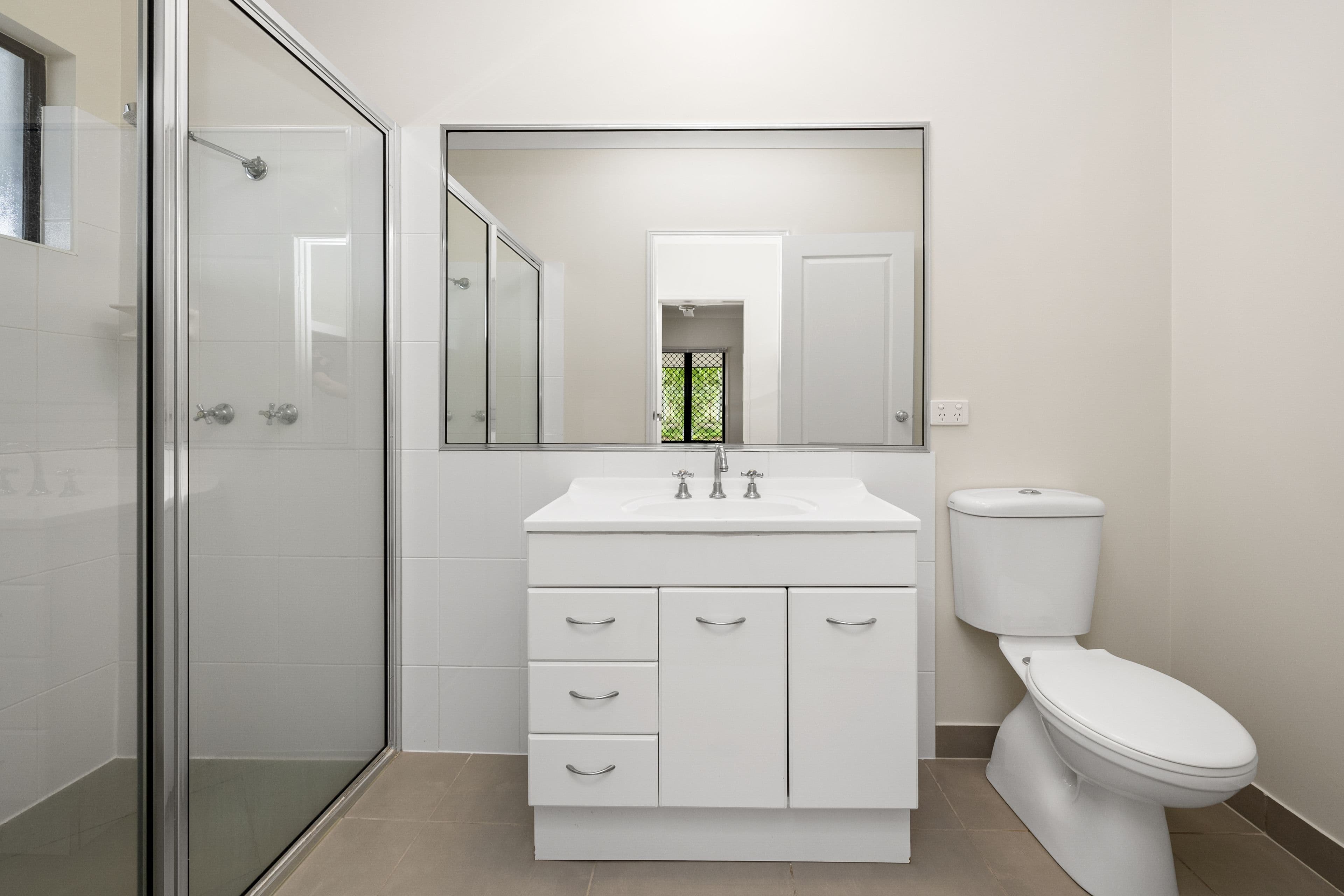 220 Freshwater Drive, Douglas QLD 4814, Douglas - Thumbnail 4