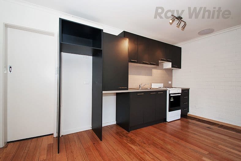 2 HENTY Court, Croydon VIC 3136, Croydon - Thumbnail 2