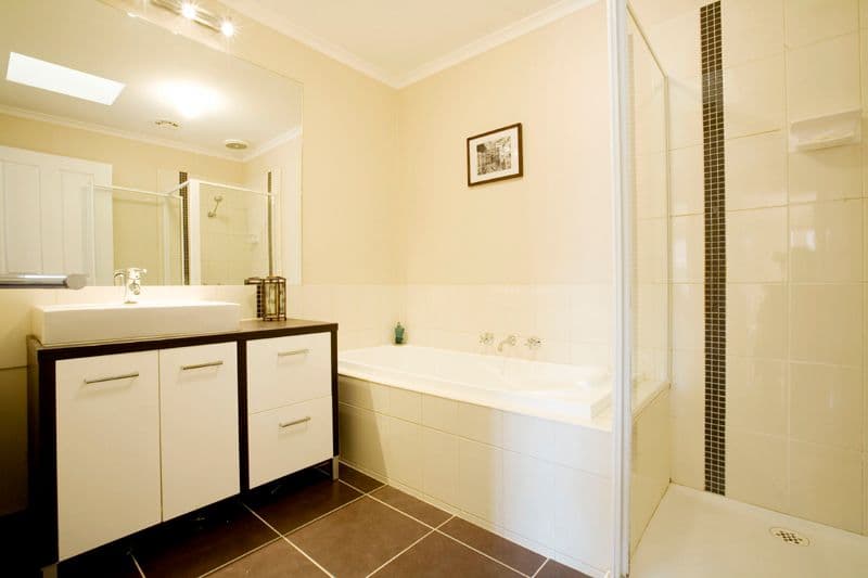 88 Ogilvie Street, ESSENDON VIC 3040, Essendon - Thumbnail 6