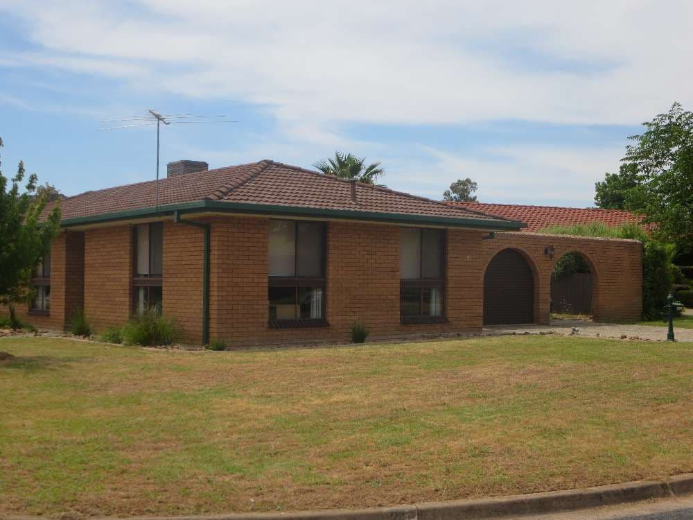 21 Sunwood Drive, Lavington NSW 2641, Lavington - Thumbnail 2