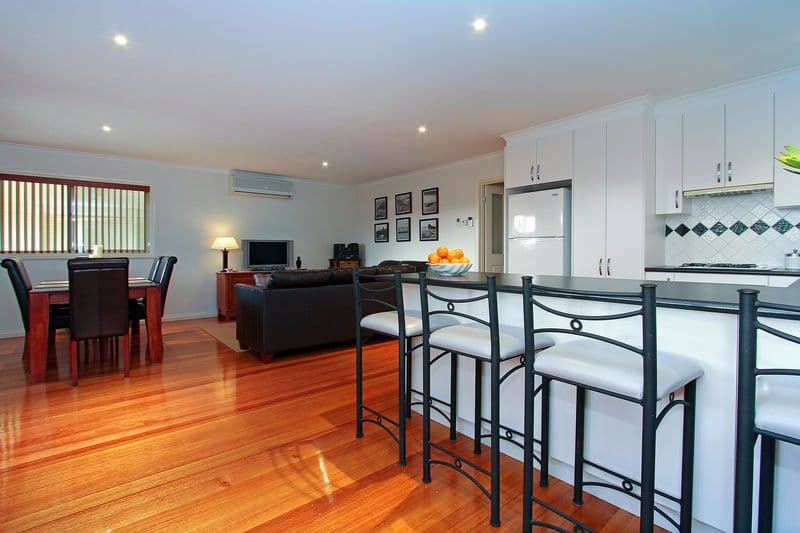 2 Riatta Court, RYE VIC 3941, Rye - Thumbnail 3