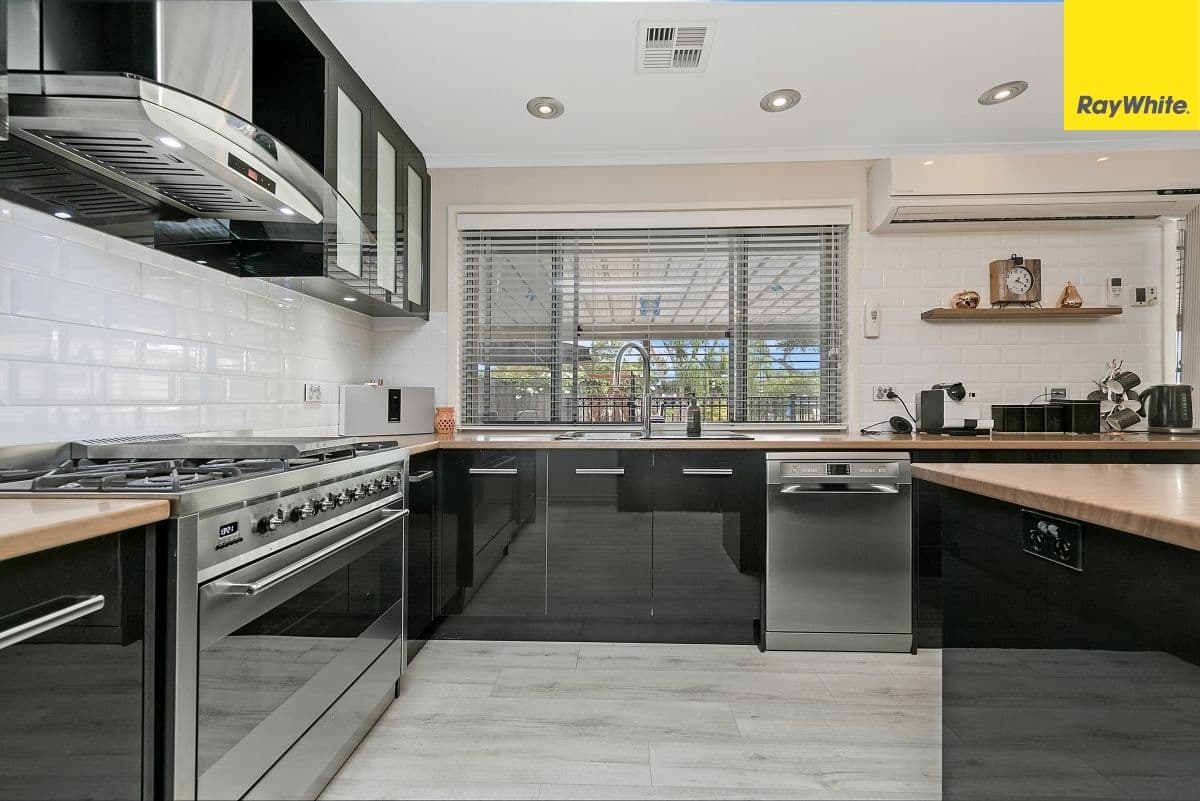 10 Blair Park Drive, Craigmore SA 5114, Craigmore - Thumbnail 7