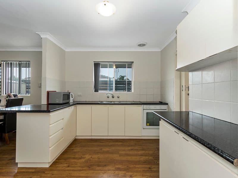 2 Buckingham Street, Mount Tarcoola WA 6530, Mount Tarcoola - Thumbnail 5