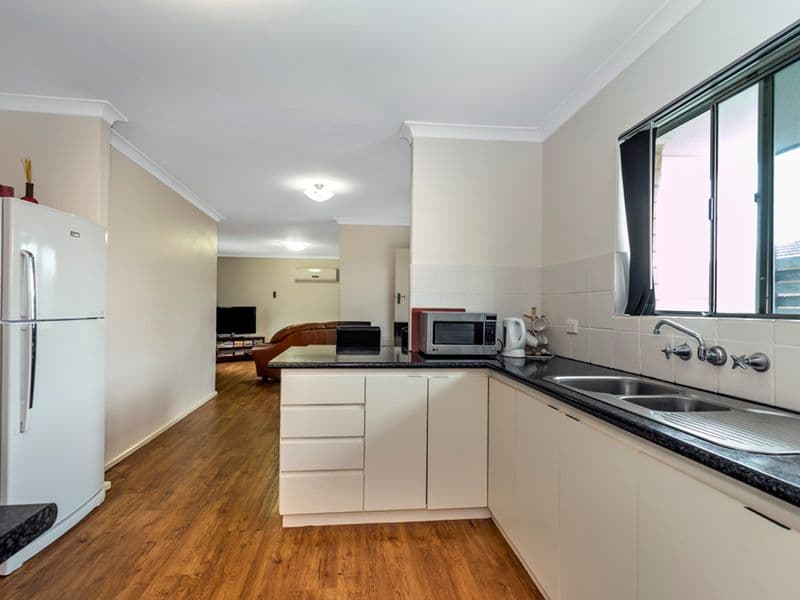 2 Buckingham Street, Mount Tarcoola WA 6530, Mount Tarcoola - Thumbnail 6