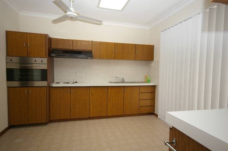 60 Spencer Avenue, YOKINE WA 6060, Yokine - Thumbnail 2