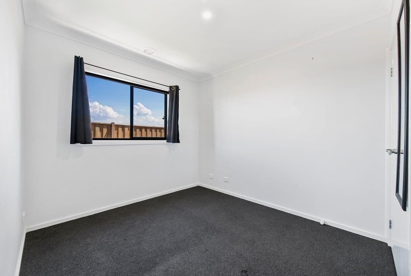 10 Gilfillan Circuit, THORNHILL PARK VIC 3335, Thornhill Park - Thumbnail 8
