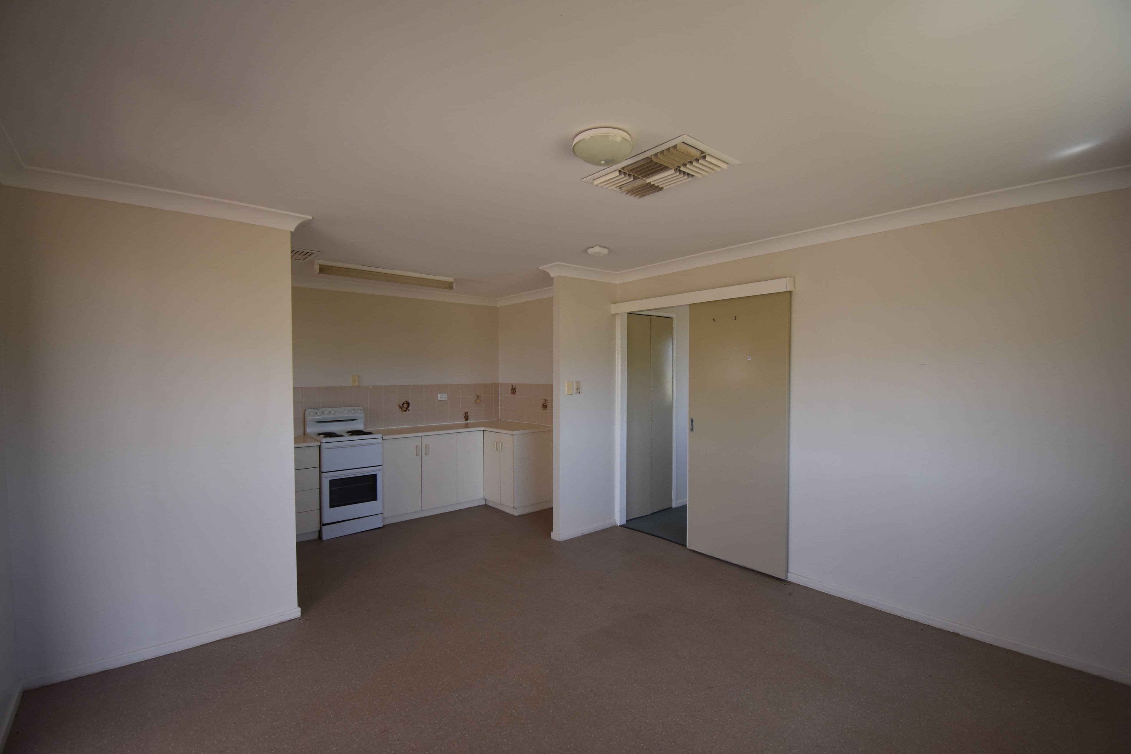 64-66 Flinders Street, Ilfracombe QLD 4727, Ilfracombe - Image 1