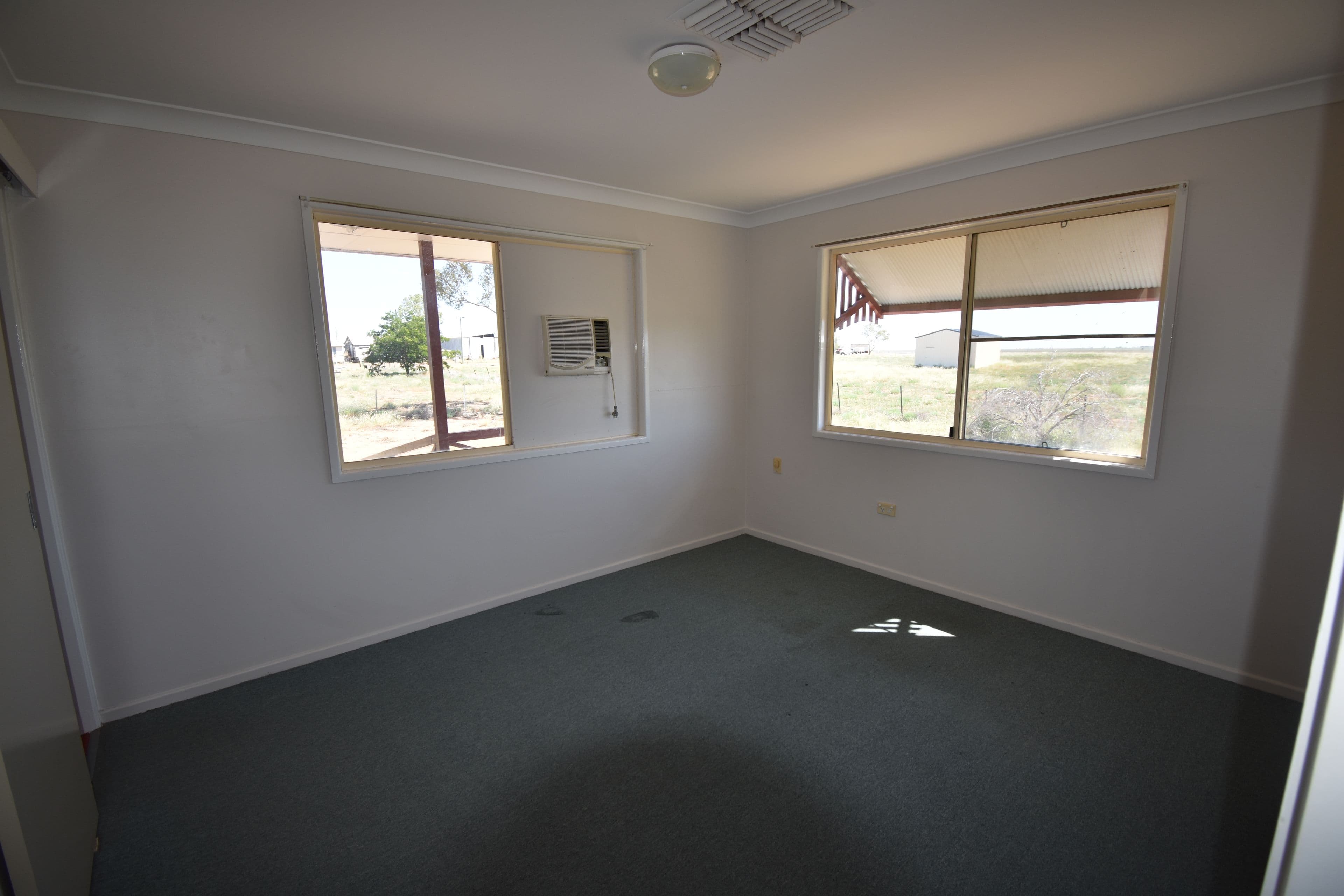 64-66 Flinders Street, Ilfracombe QLD 4727, Ilfracombe - Thumbnail 3