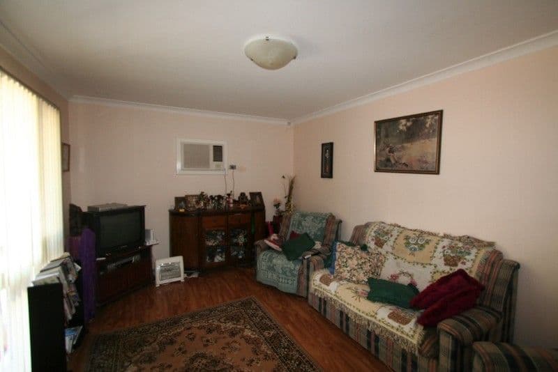 39 Golders Way, GIRRAWHEEN WA 6064, Girrawheen - Thumbnail 4