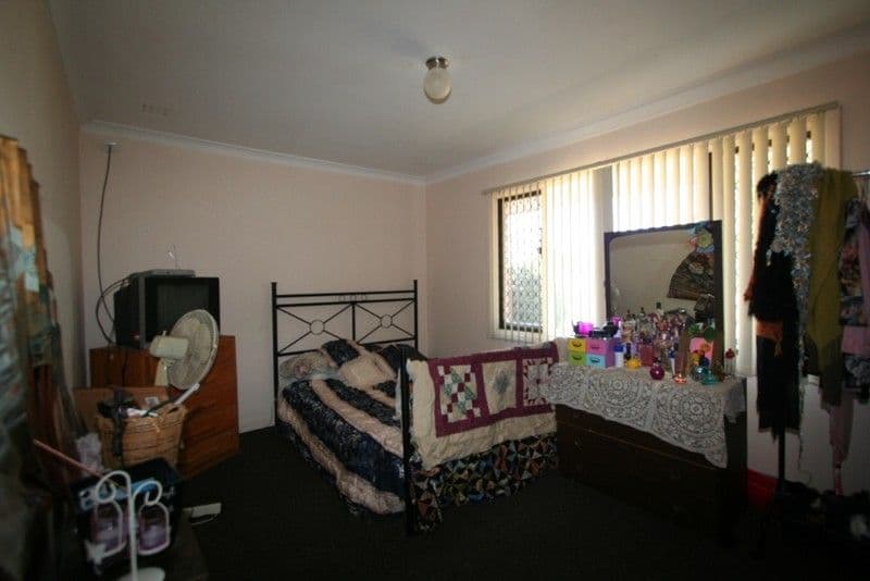 39 Golders Way, GIRRAWHEEN WA 6064, Girrawheen - Thumbnail 5