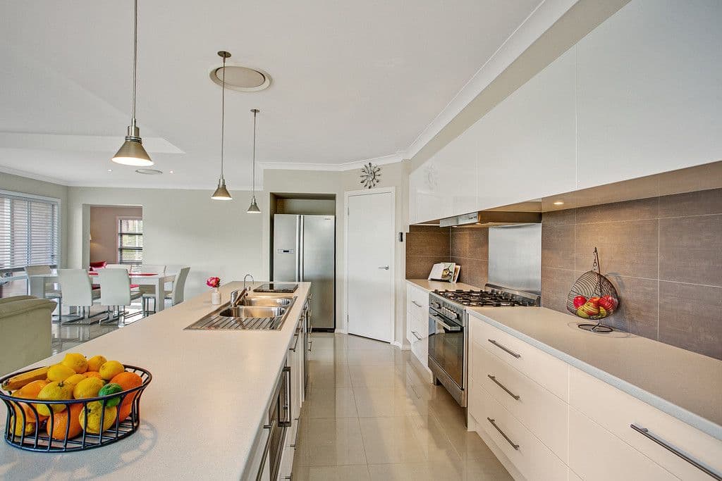 27 Kelly Circle, Rutherford NSW 2320, Rutherford - Thumbnail 4