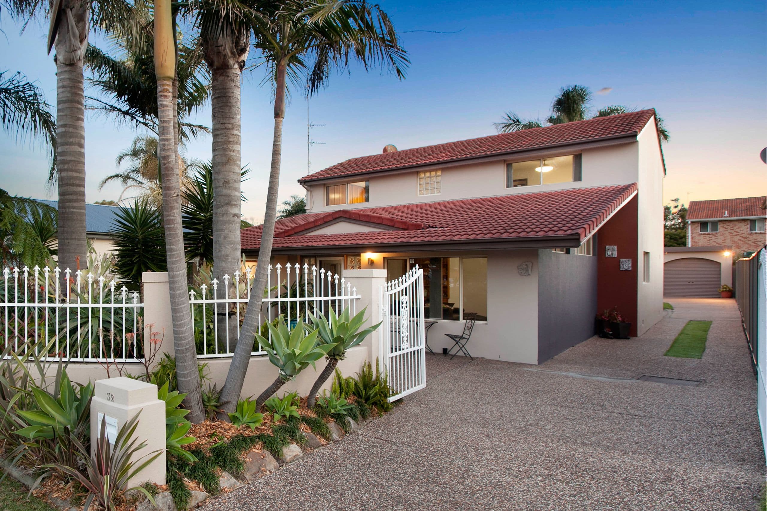 32 Peterborough Avenue, Lake Illawarra - Thumbnail 3