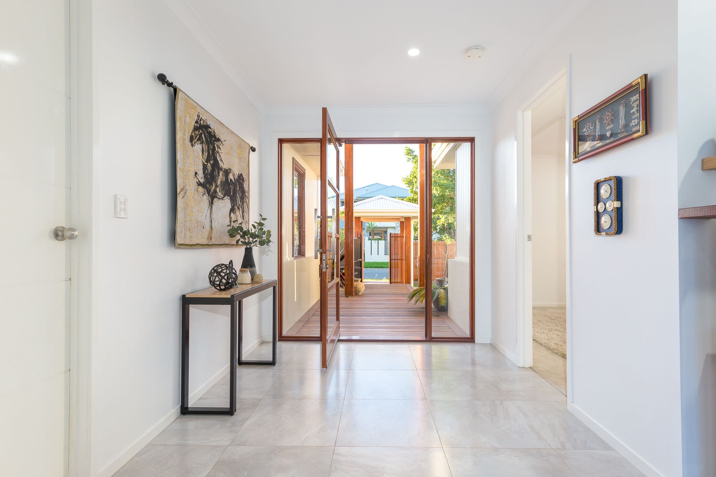 16 Quayside Drive, Helensvale QLD 4212, Helensvale - Thumbnail 4