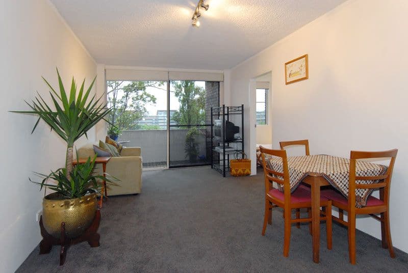 211 Wigram Road, GLEBE NSW 2037, Glebe - Thumbnail 2