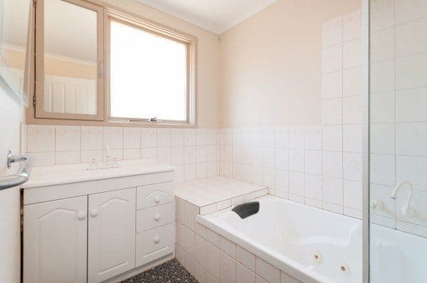 7 Walton Close, CRAIGIEBURN VIC 3064, Craigieburn - Thumbnail 5