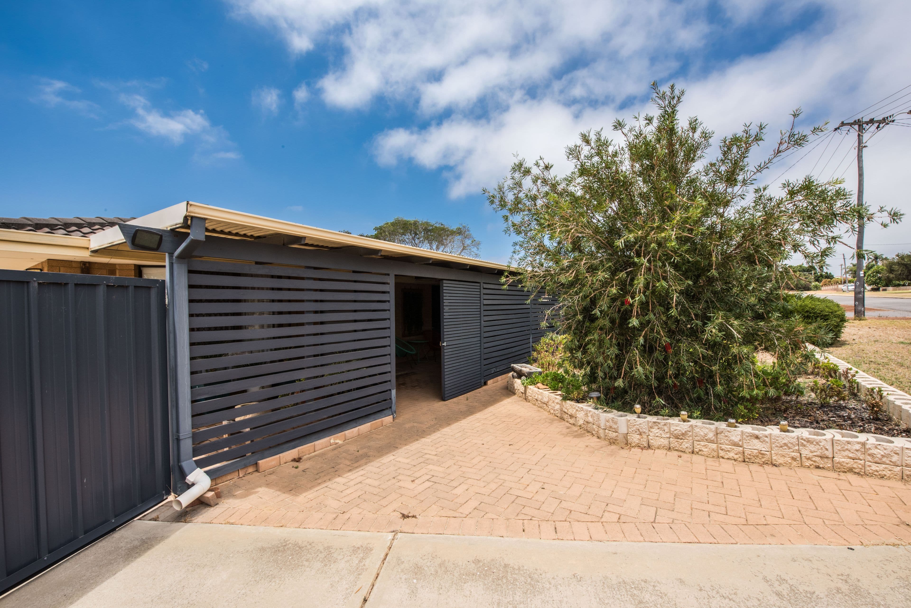 18 Mellows Place, Rangeway WA 6530, Rangeway - Thumbnail 2