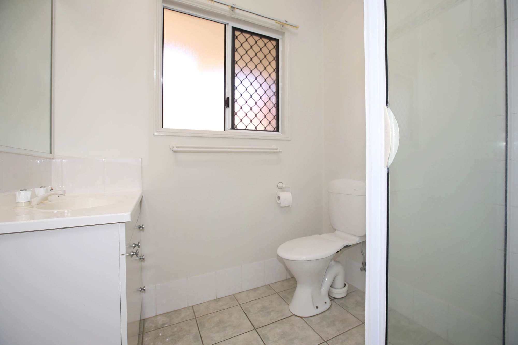 22 Damson Court, DOUGLAS QLD 4814, Douglas - Thumbnail 6
