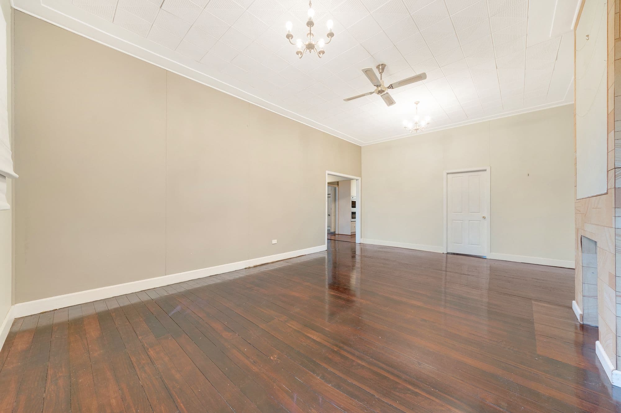 160 Harrow Road, Glenfield - Thumbnail 5