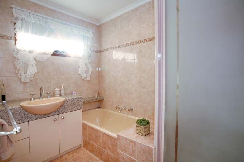 39   Holmbury Boulevard, MULGRAVE VIC 3170, Mulgrave - Thumbnail 8