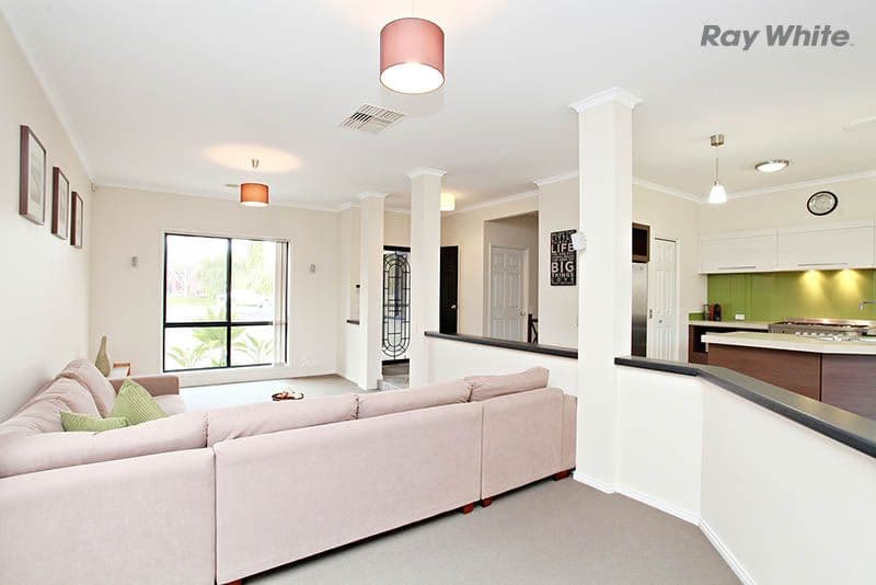 18 Whitmore Court, HILLSIDE VIC 3037, Hillside - Thumbnail 4