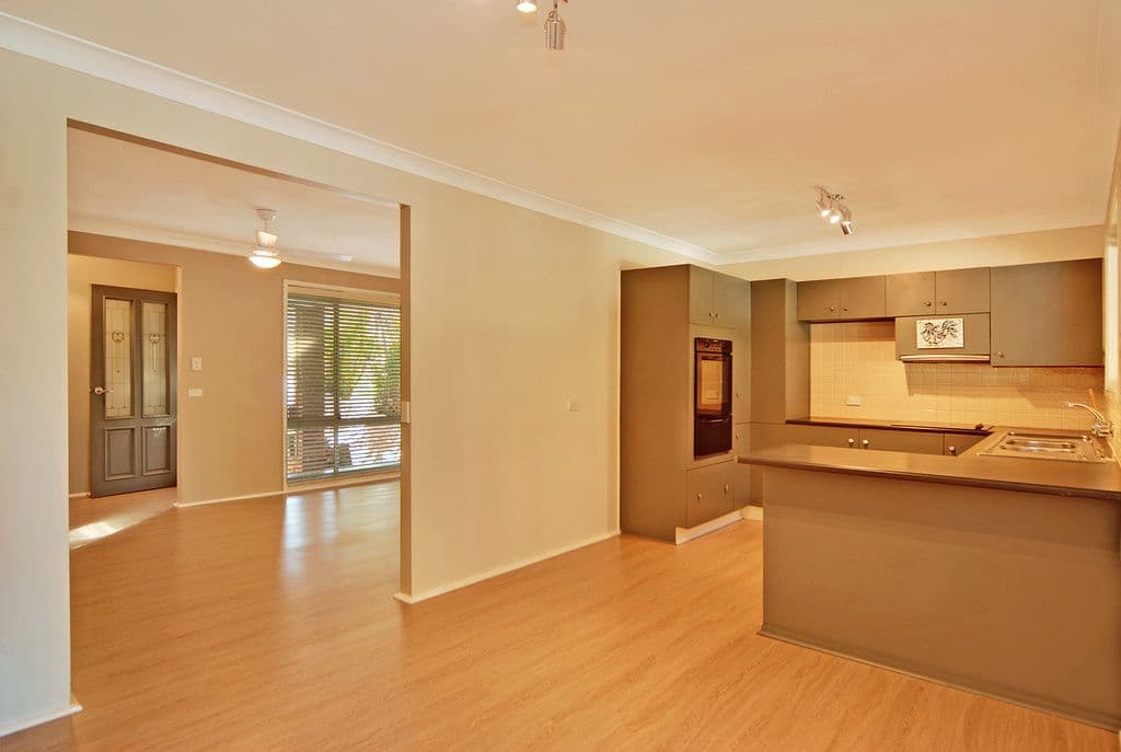 107 Ocean Beach Drive, SHELLHARBOUR NSW 2529, Shellharbour - Thumbnail 3