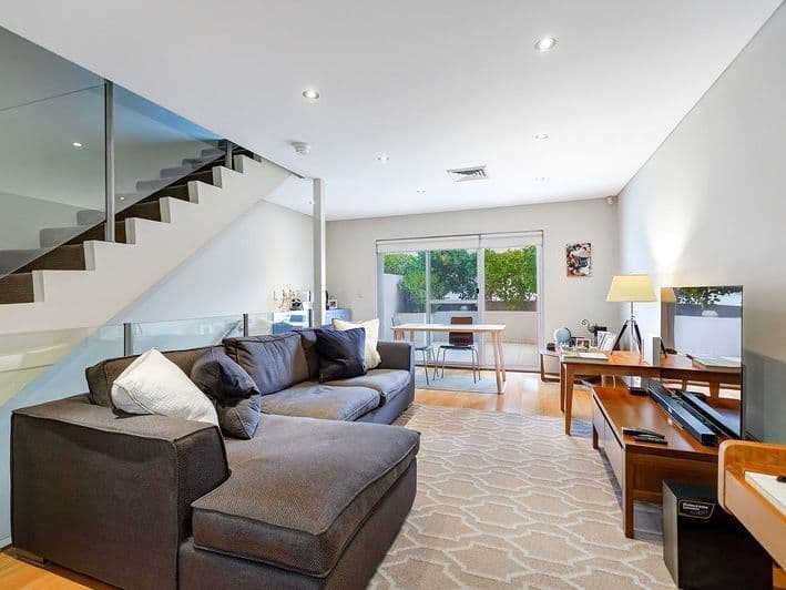 6/24-28 Bennett Street, Mortlake - Image 1