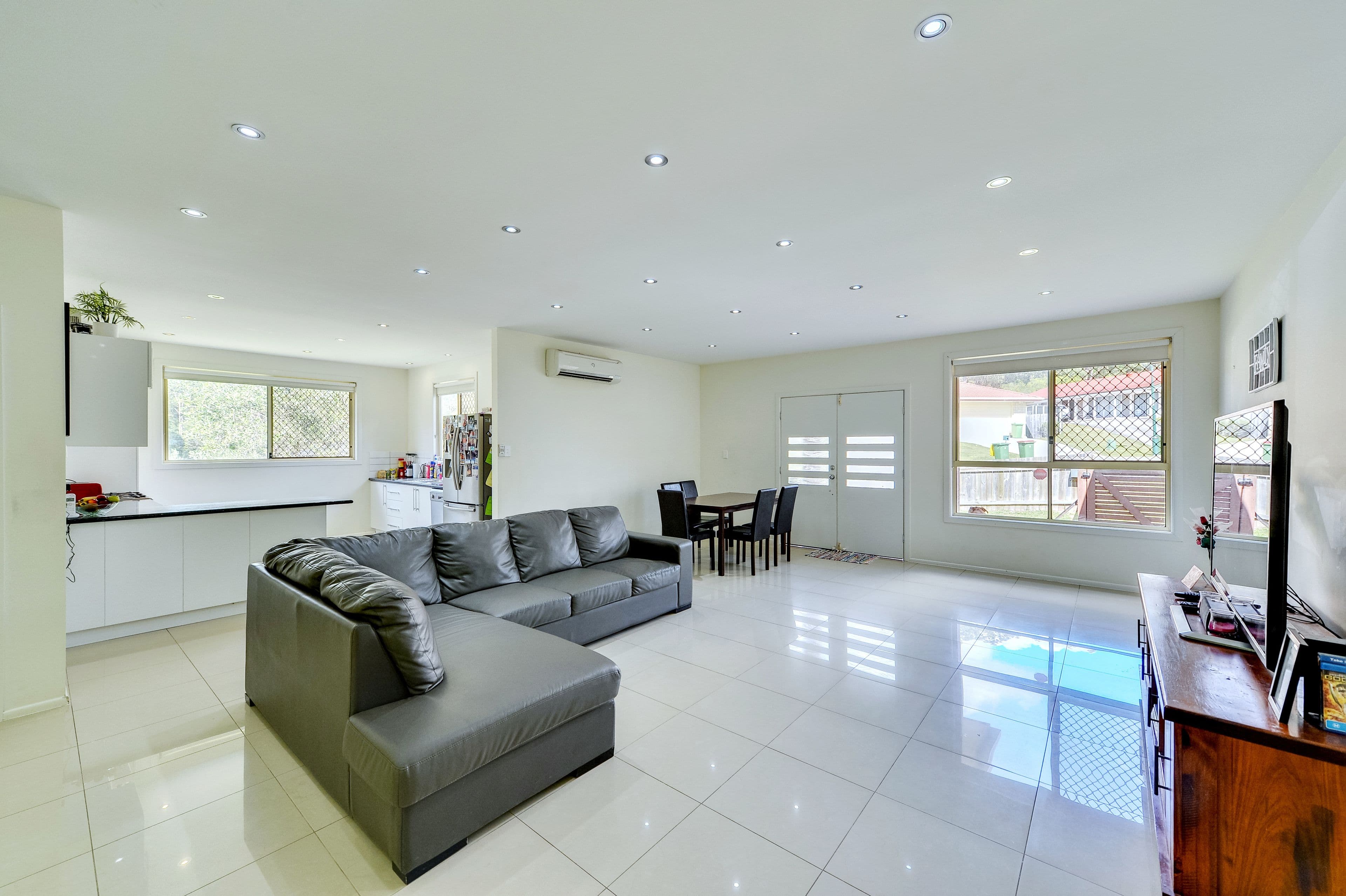 1 Sandoy Court, Bellbird Park QLD 4300, Bellbird Park - Thumbnail 6