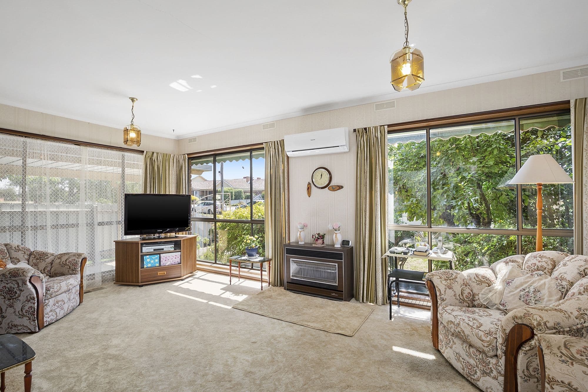 3 Hewitt Street, Ararat VIC 3377, Ararat - Thumbnail 2