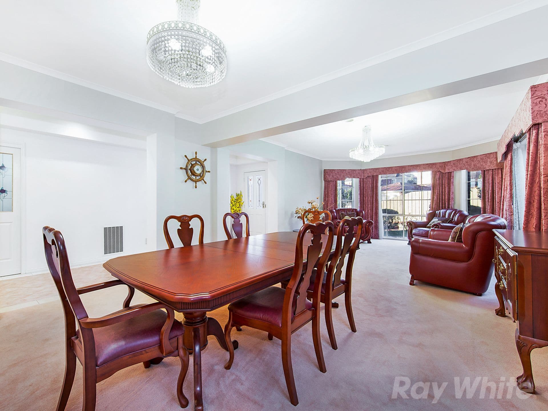 8 Thames Court, Mulgrave VIC 3170, Mulgrave - Thumbnail 2