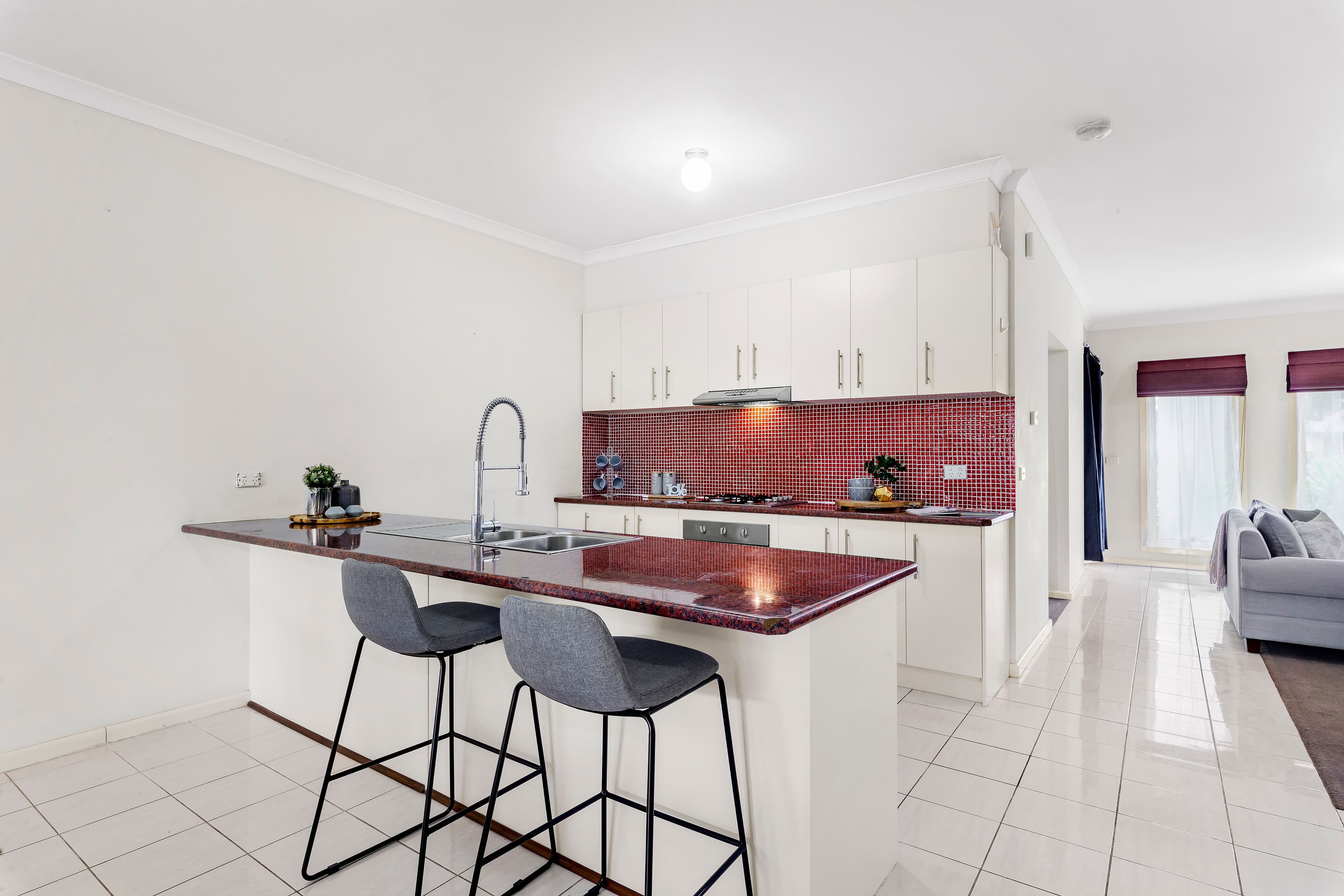 11 Tintern Terrace, South Morang VIC 3752, South Morang - Thumbnail 2