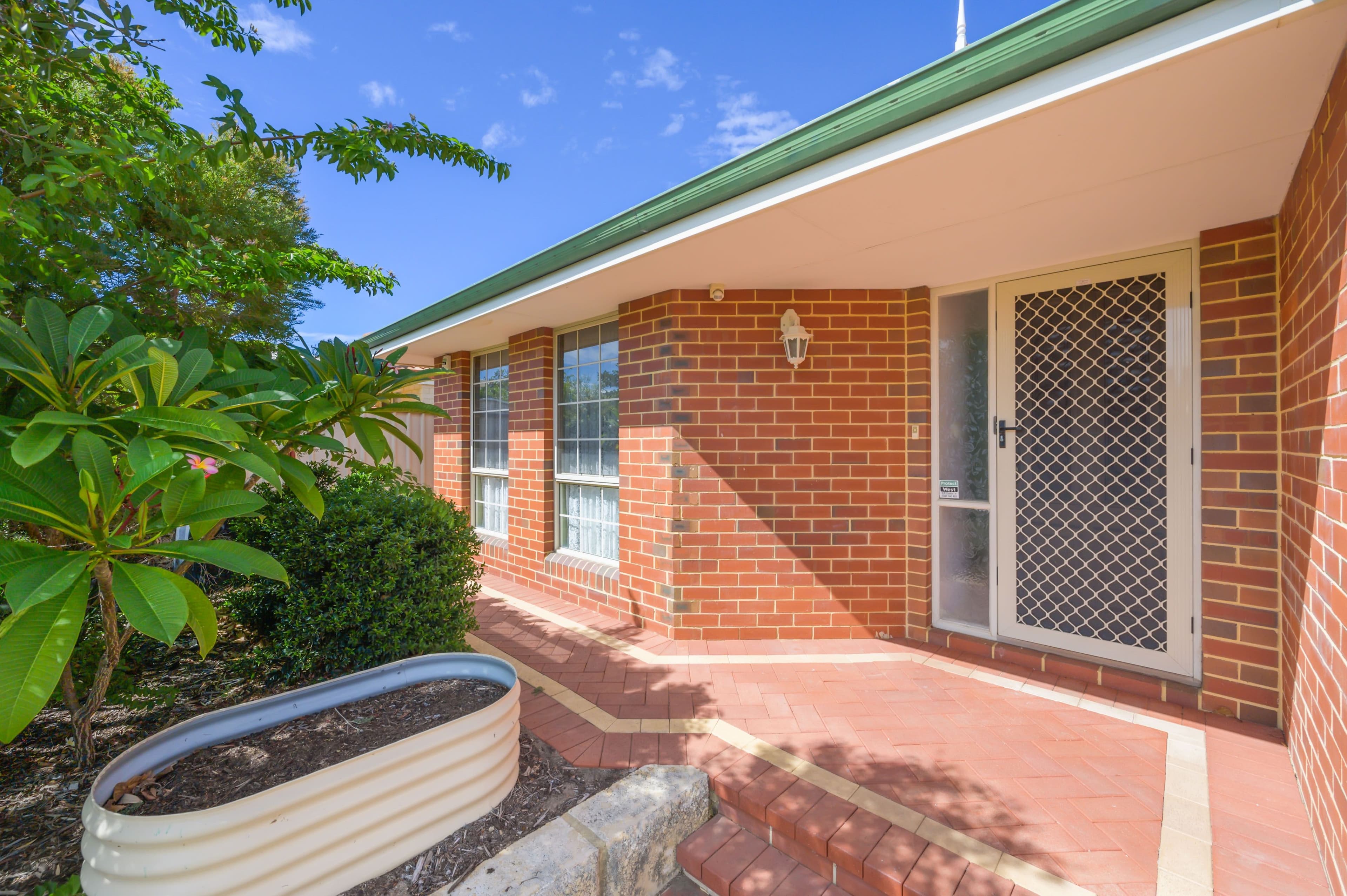 25 Sabina Park Drive, Madeley WA 6065, Madeley - Thumbnail 2