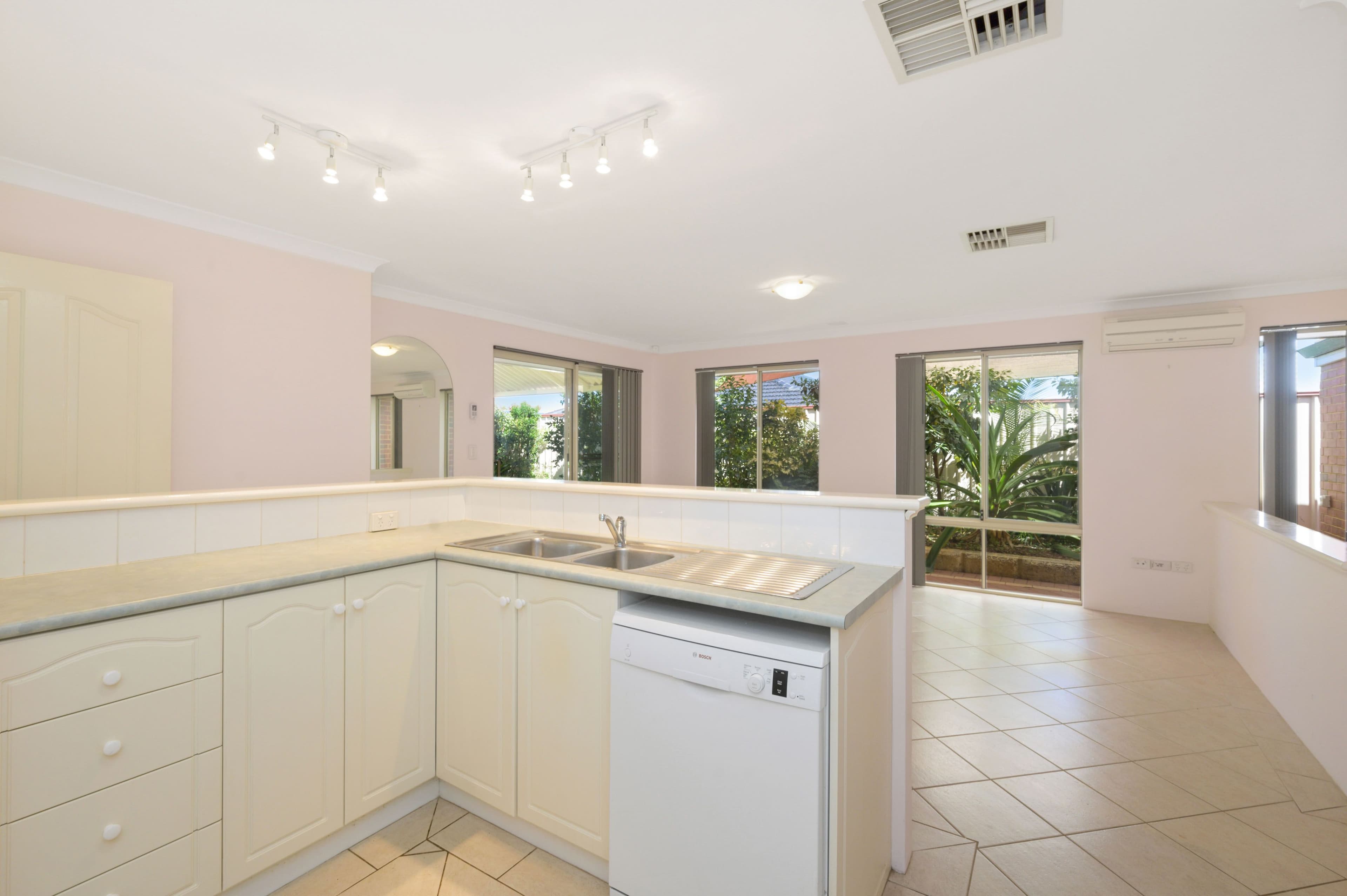 25 Sabina Park Drive, Madeley WA 6065, Madeley - Thumbnail 7