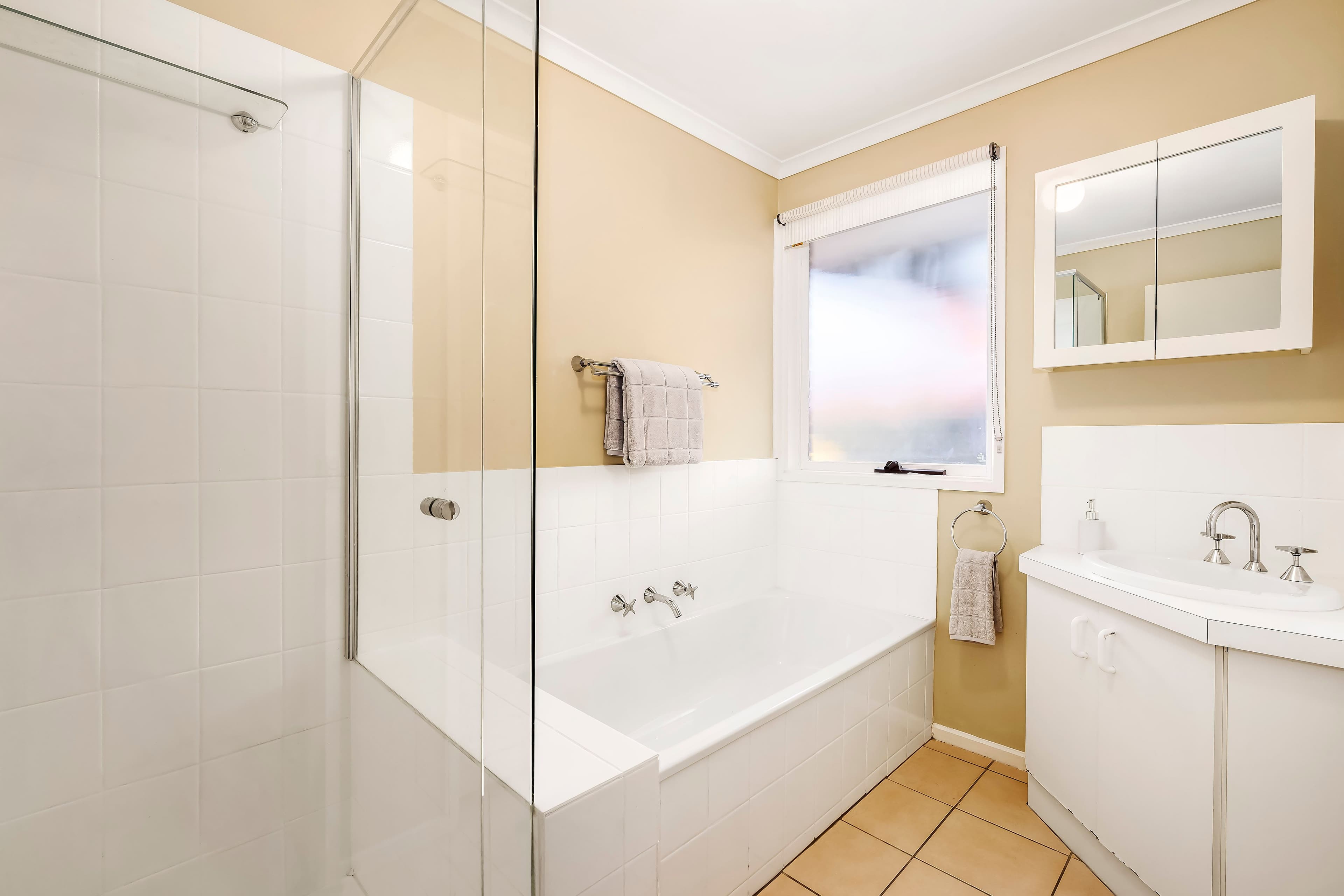 24 Westminster Drive, Rowville VIC 3178, Rowville - Thumbnail 6