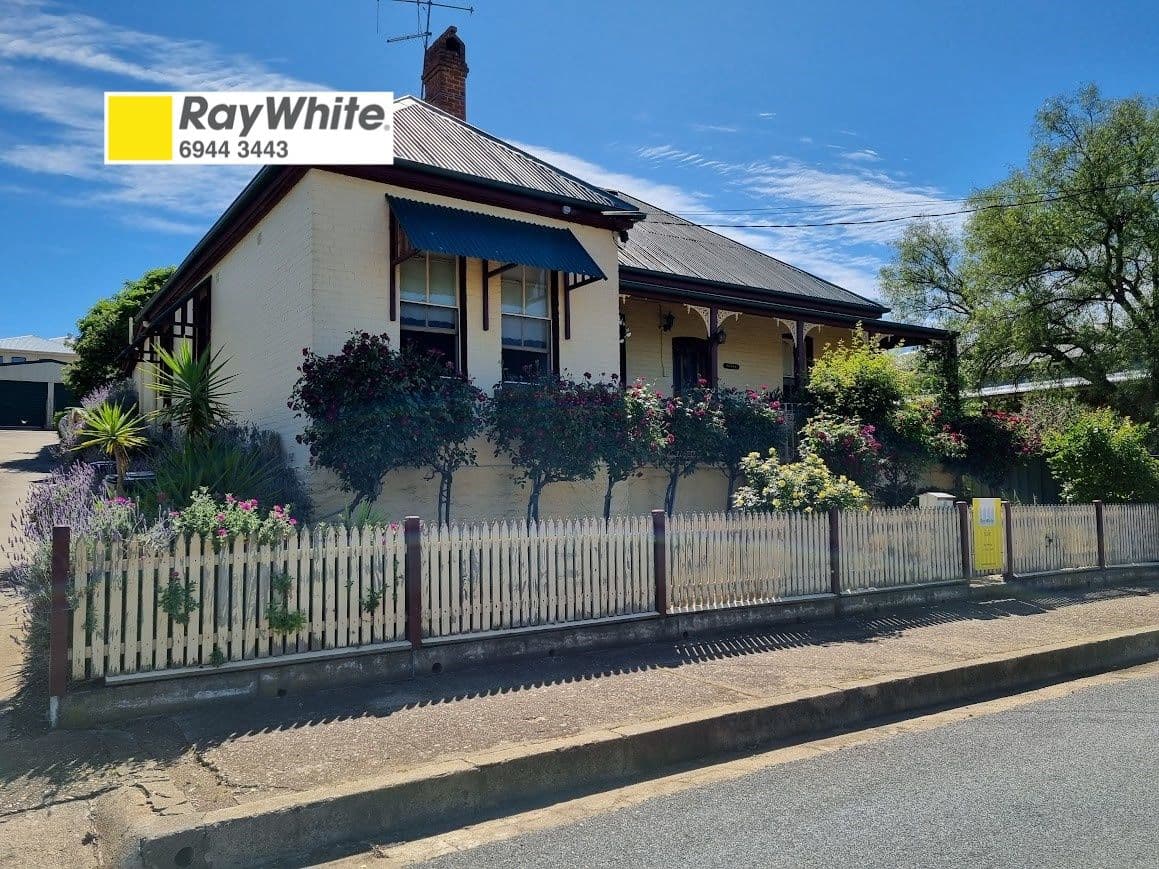 49 First Avenue, Gundagai NSW 2722, Gundagai - Image 1