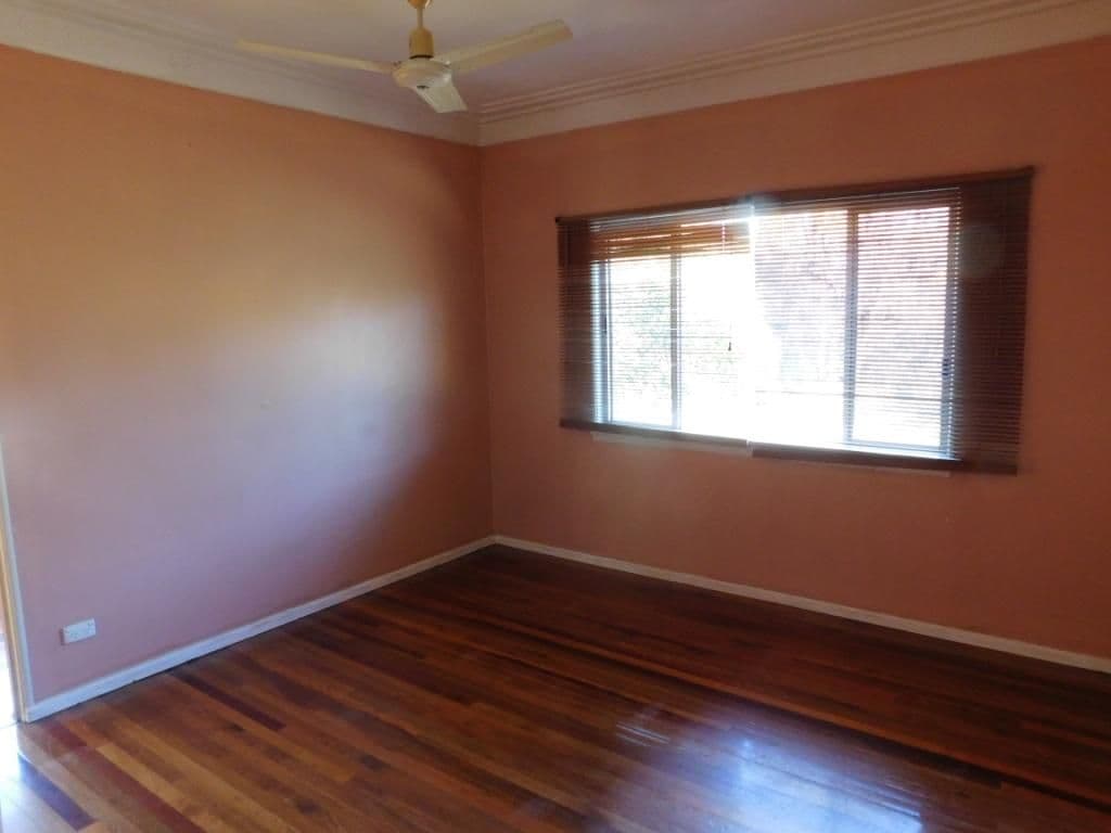 49 Tanduringie Drive, Nanango QLD 4615, Nanango - Thumbnail 5