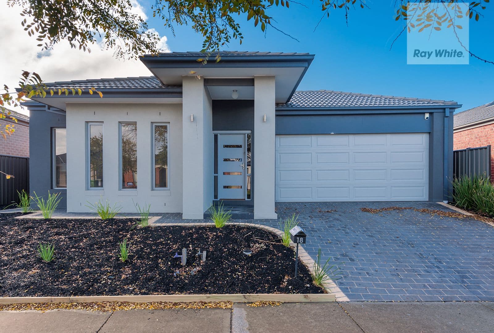 18 Arapiles Avenue, Craigieburn VIC 3064, Craigieburn - Image 1