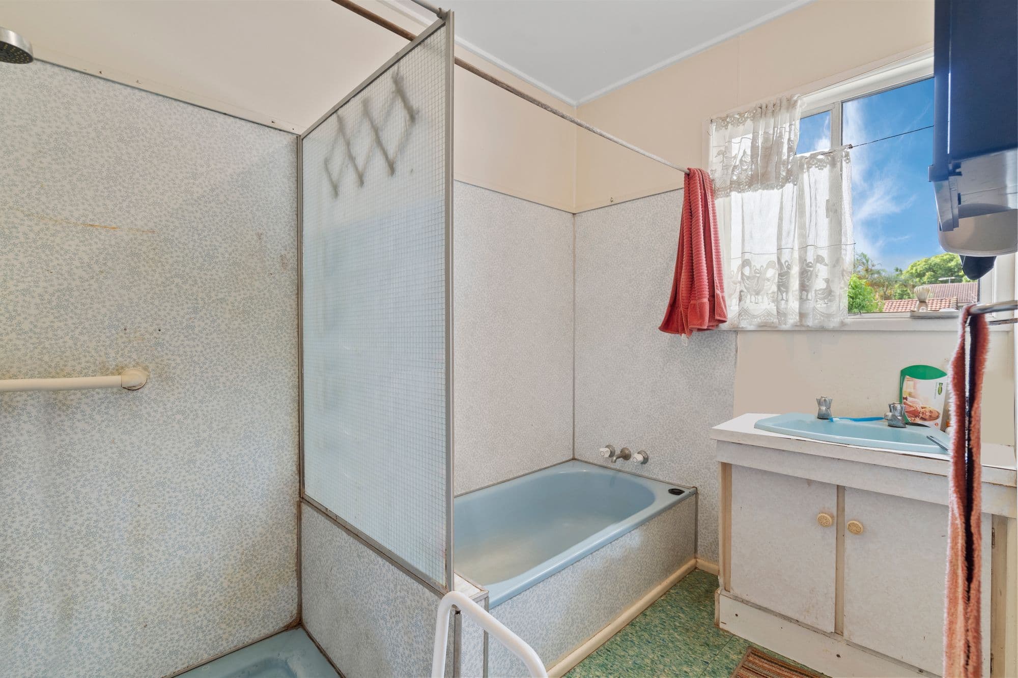 4 Whitey Street, Woodridge QLD 4114, Woodridge - Thumbnail 5