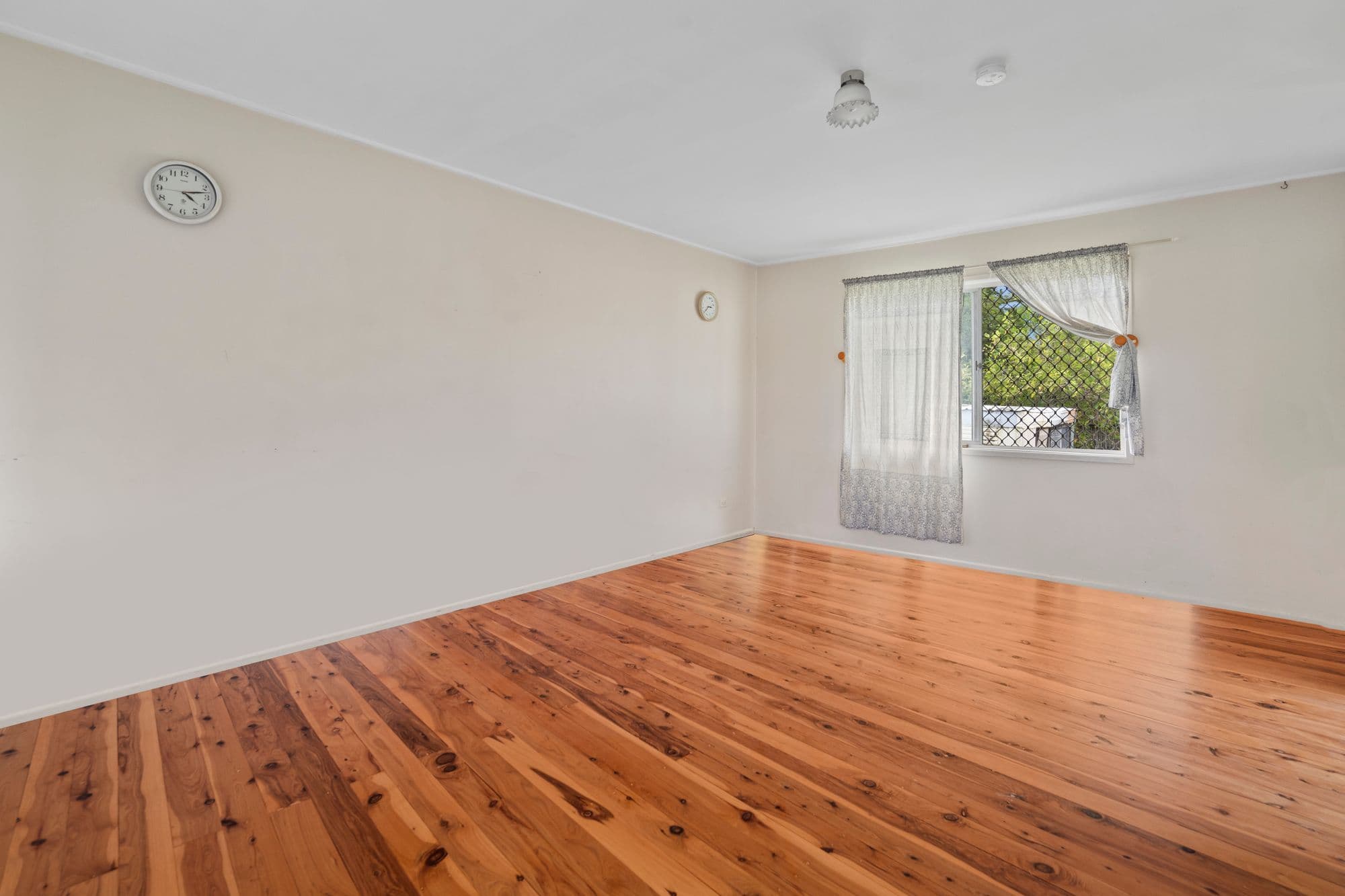 4 Whitey Street, Woodridge QLD 4114, Woodridge - Thumbnail 7