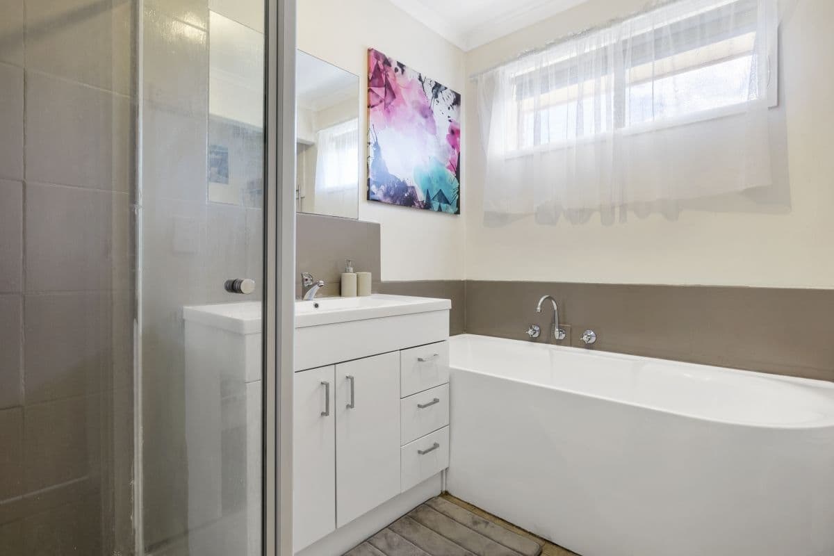 2 Briardale Drive, Werribee VIC 3030, Werribee - Thumbnail 8