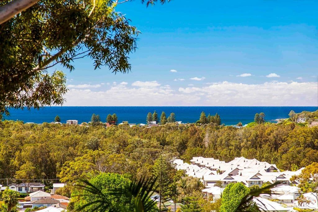 16 Yeramba Crescent, Terrigal - Thumbnail 2