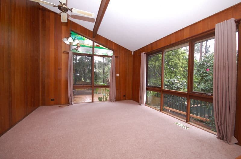 36  Falkingham Road, MOUNT EVELYN VIC 3796, Mount Evelyn - Thumbnail 2