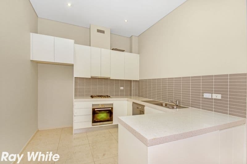 5 Sherwin Avenue, Castle Hill NSW 2154, Castle Hill - Thumbnail 3