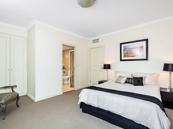 501/1 Cary Street, Drummoyne - Thumbnail 4